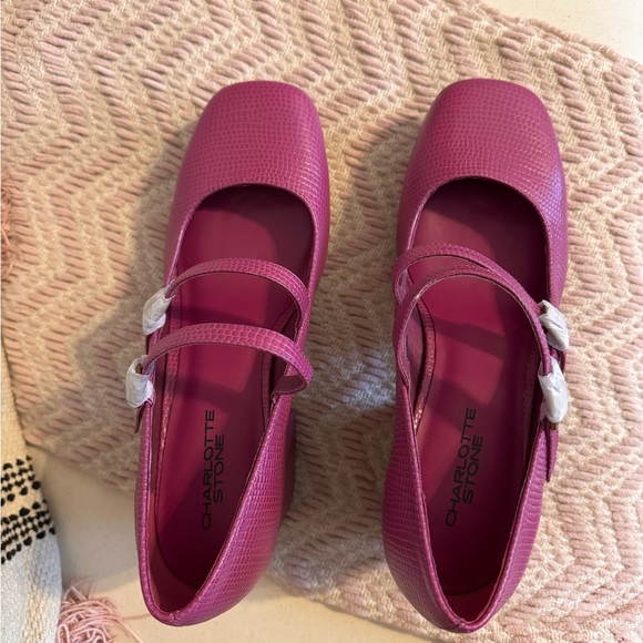 BRAND NEW, Charlotte Stone Magenta Women's Mary Jane Block Heels - Picture 4 of 4
